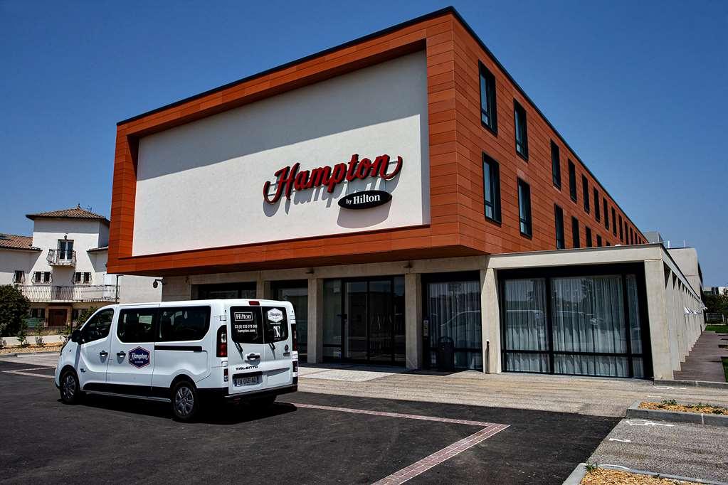 Hampton By Hilton Toulouse Airport Hotel Blagnac Exterior photo