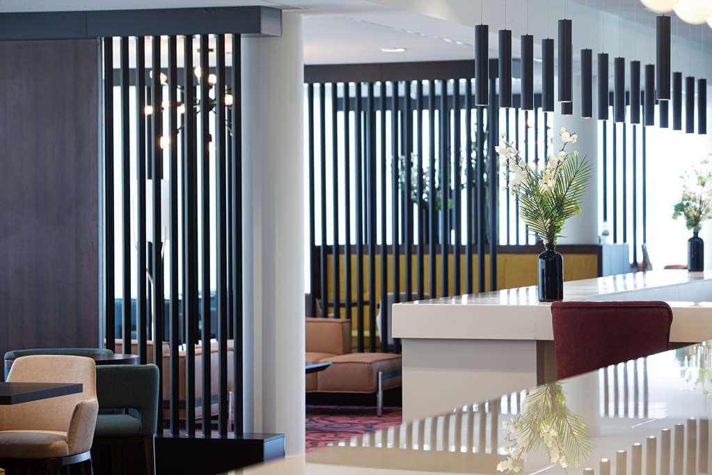 Hampton By Hilton Toulouse Airport Hotel Blagnac Restaurant photo